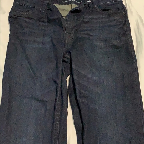 Calvin Klein Jeans - Picture 2 of 3